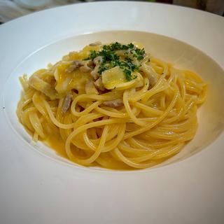 自家製パンチェッタのカルボナーラ