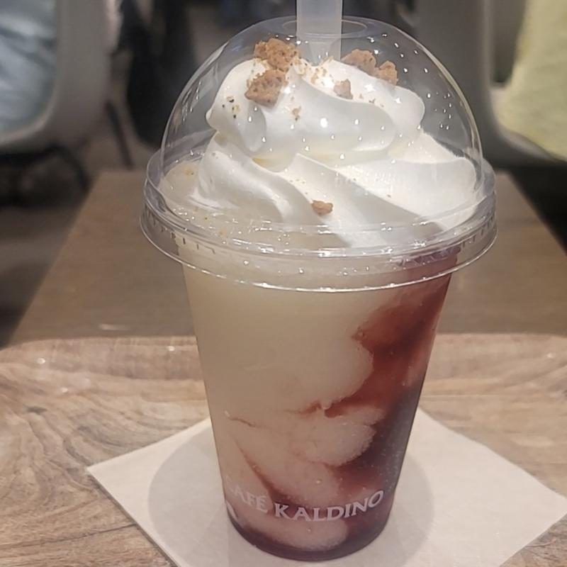 フローズンドリンク ぶどう(カフェカルディーノ
池袋ショッピングパーク店(東京))