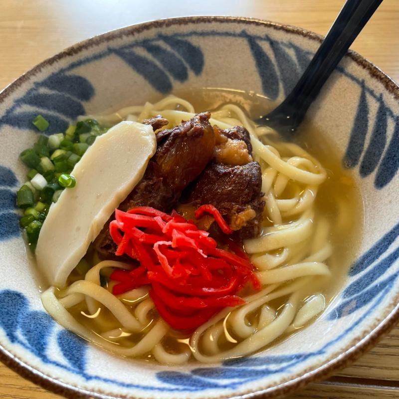 ソーキそば(ぬちぐすい)