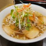 季節野菜の生姜醤油ラーメン