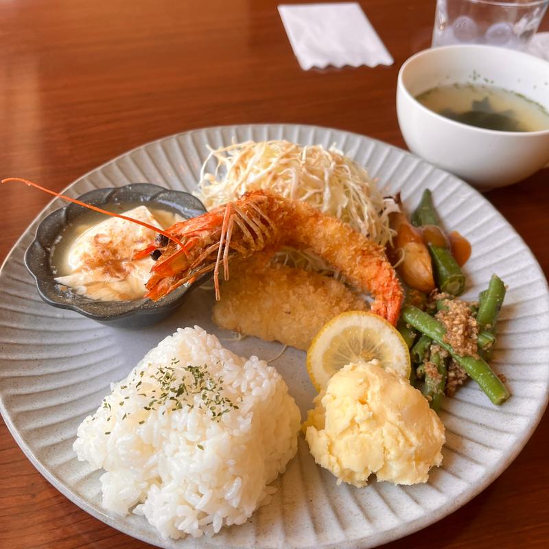 野菜たっぷりLion御膳(珈琲堂 lino)