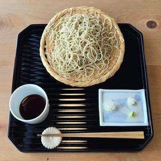 ざる