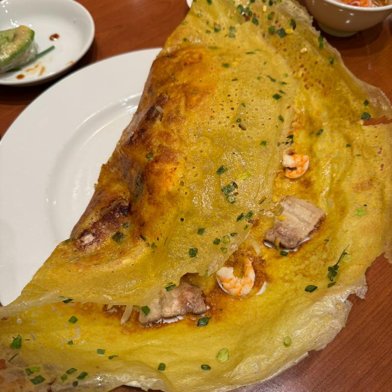 バインセオ（ベトナム風お好み焼き）(ベトナムちゃん)