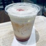 芳醇アップルのクリームミルクティー