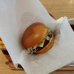 昼割セット(メンチカツチーズバーガー)
