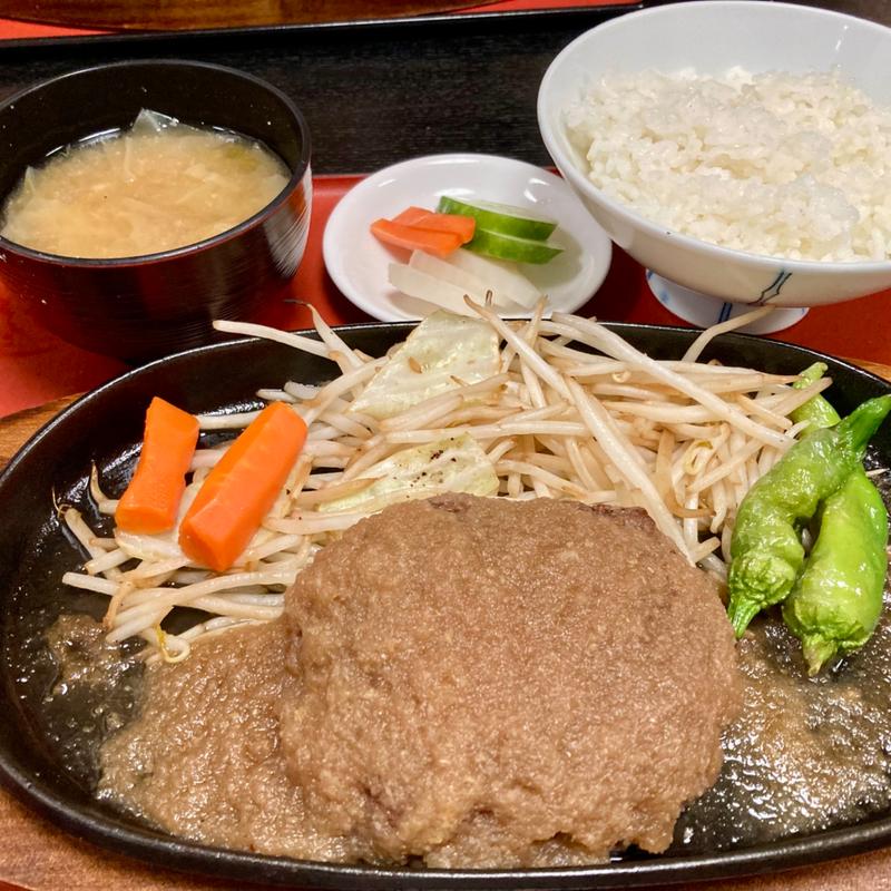 自家製和牛100%ハンバーグ定食(桔梗 )
