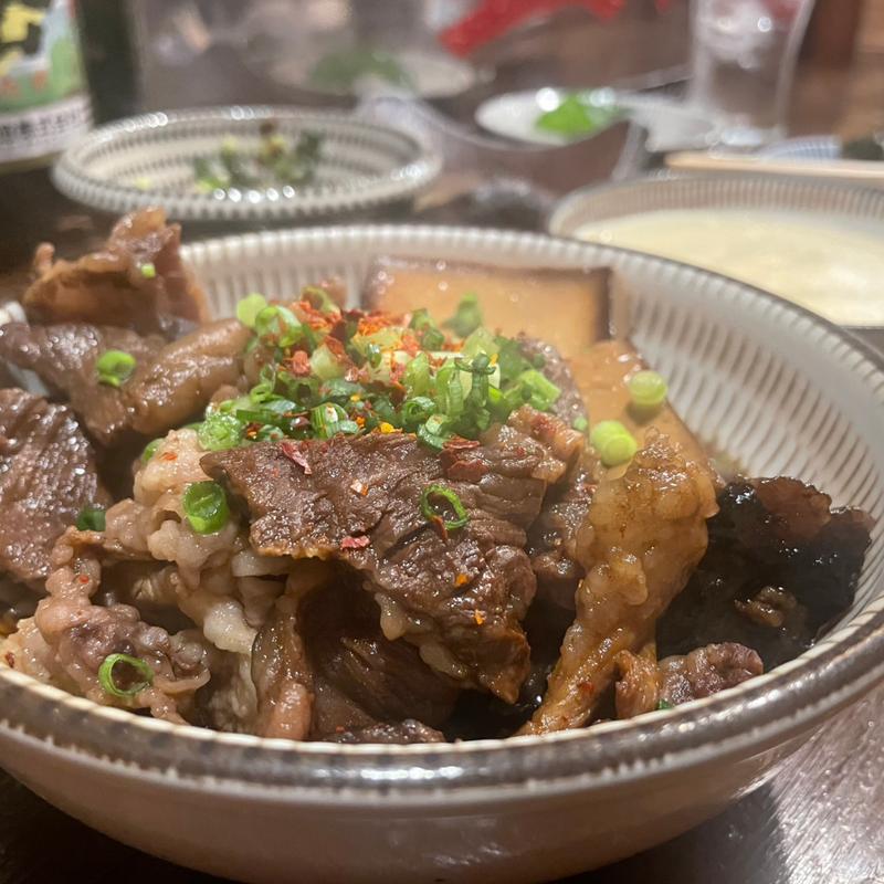 牛肉とうふ(もつ焼塩田屋)