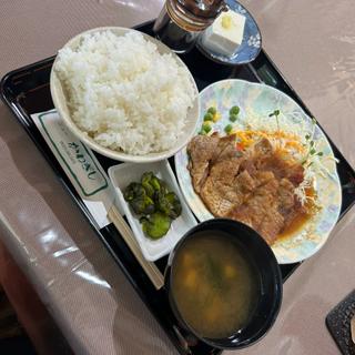 ポーク生姜焼きランチ