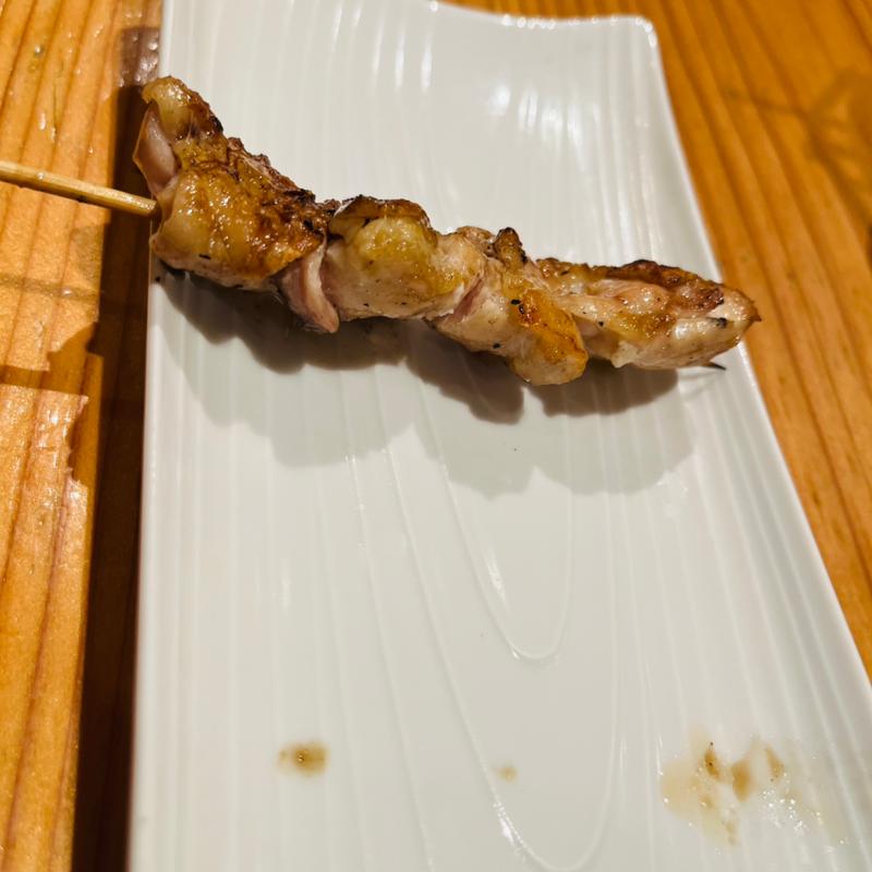 ふりそで（肩） (やきとり 鳥や)