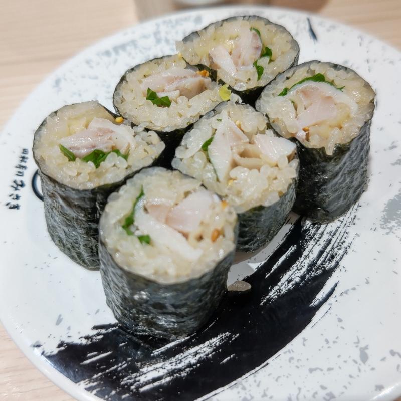 〆さば大葉巻(回転寿司みさき イオンフードスタイル港南台店)
