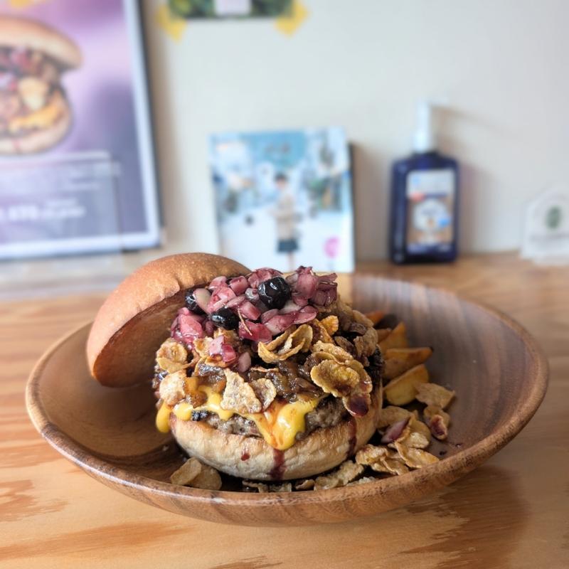 B2C2BURGER(FLOPPY BURGER HOUSE)