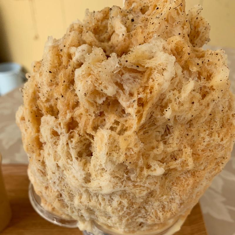 ふわふわ ロイヤルミルクティー(cafe & bar 花重谷中茶屋)