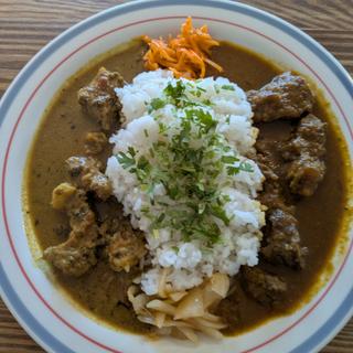 あいがけ2種（花椒カレー＆ビーフカレー）