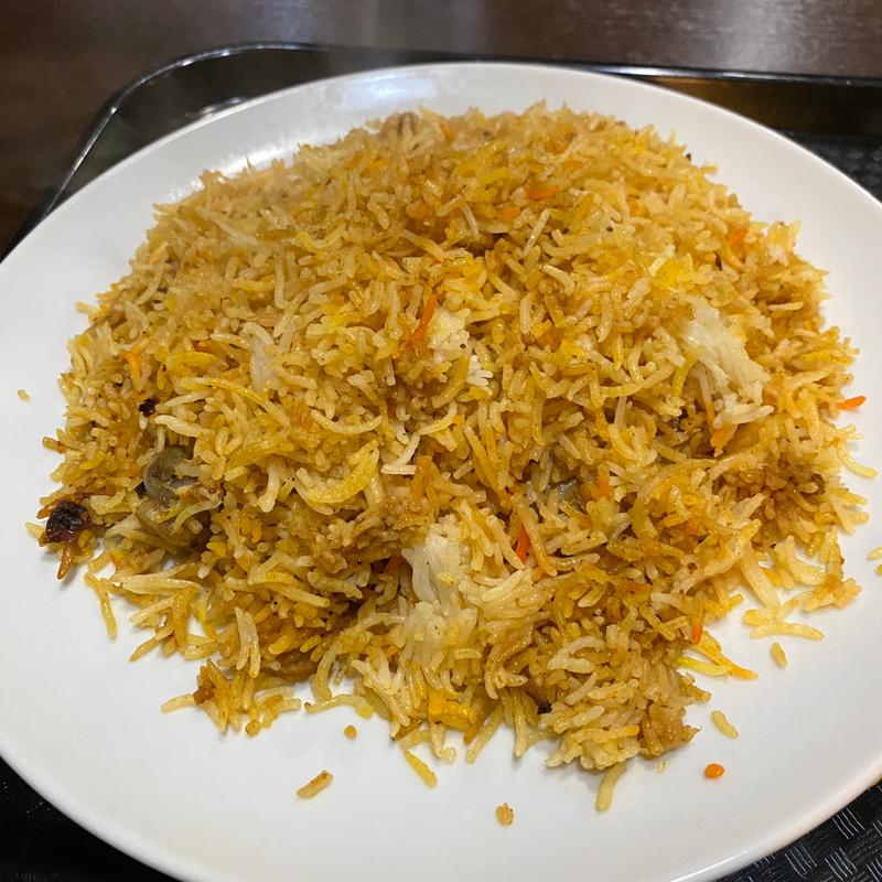 チキンビリヤニ(ビスミラレストラン)