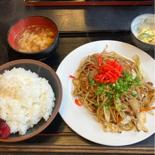 やきそば定食