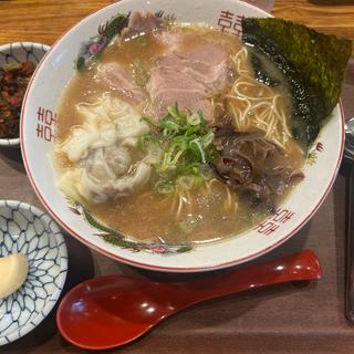 ワンタン麺
