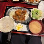 唐揚げ定食(肉バル アモーレ 新宿店)