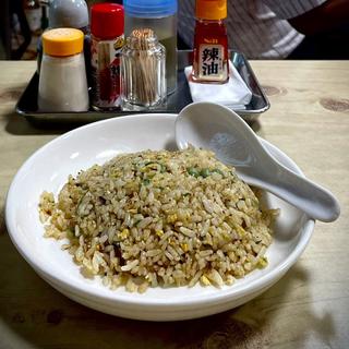半玉子チャーハン