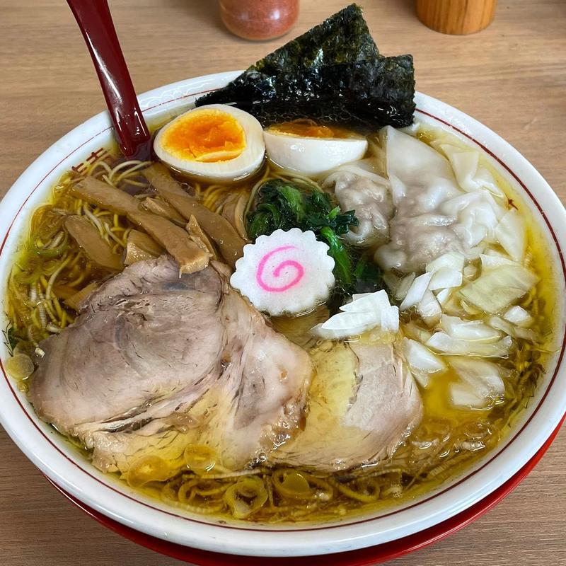 特製中華そば 醤油 大(ワンタン チンタン アンポンタン)