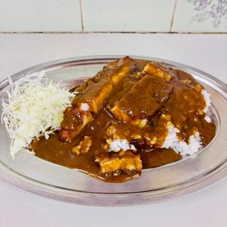 カキフライカレー（目玉焼きトッピング）