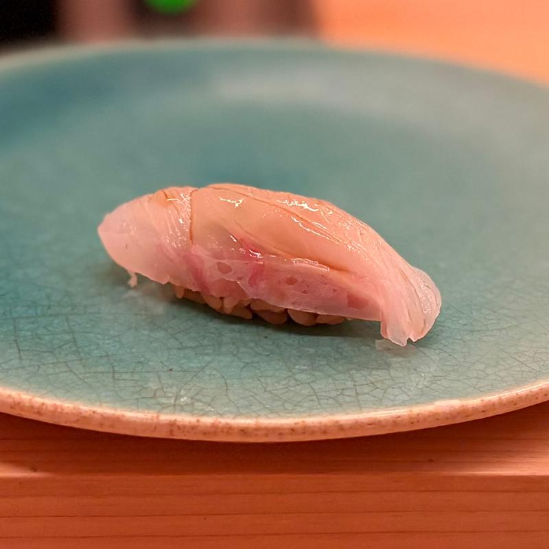 クエ(鮨おにかいたすいち(＋1))