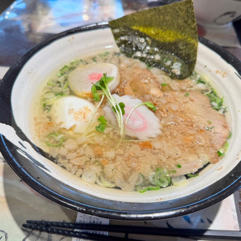 味彩塩拉麺(函館麺厨房 あじさい JR函館駅店)