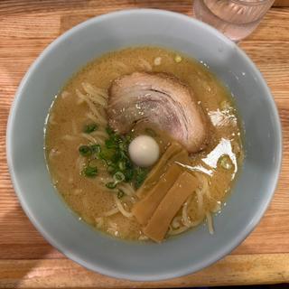 しょうゆ　太麺