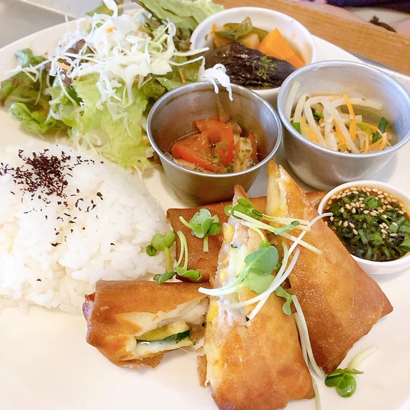 めくるごはんセット(喫茶めくる )