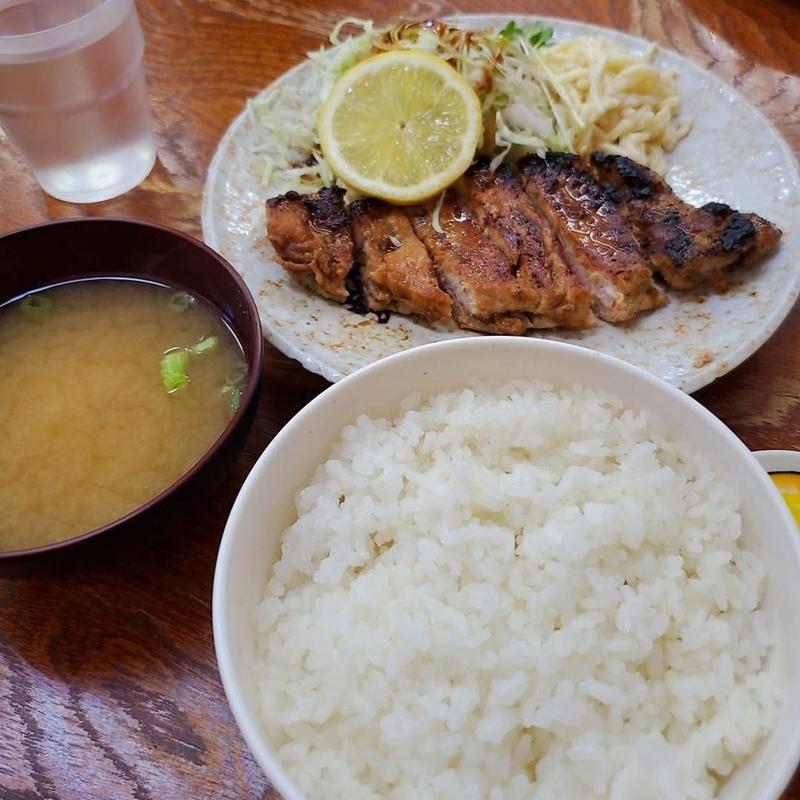 焼肉定食 並(ひかり食堂)
