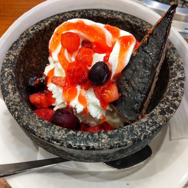 トリプルベリーショコラ(焼肉冷麺やまなか家 紫波店)