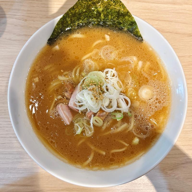 朝ラーメン(新家系ラーメン 気骨家)