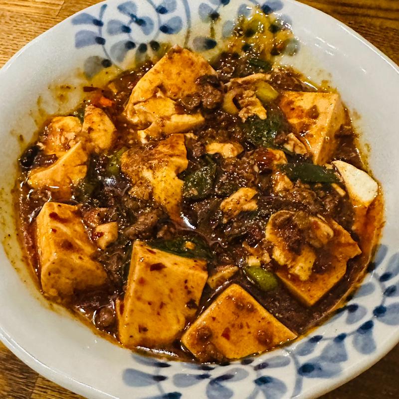 牛肉麻婆豆腐　ニンニクの葉(中國菜 大鵬)