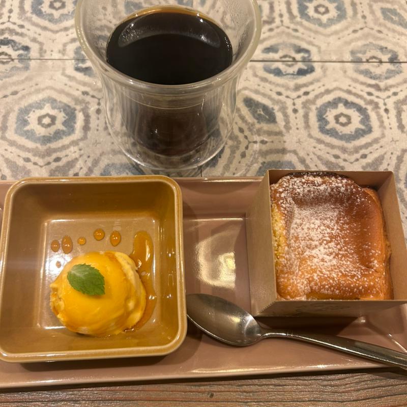 ポルトガルデザート(マヌエル ヴィーニョ エ ペティスコス 自由が丘店)