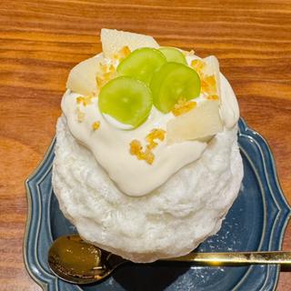 なしとマスカットの氷(ハーフ)