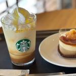 洋梨と生キャラメルフラペチーノ