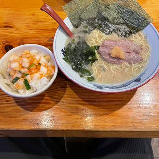 塩ラーメン、半ライス