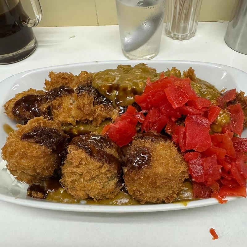 カツシウマイカレー 大盛り(まんてん )