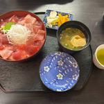 中トロ丼