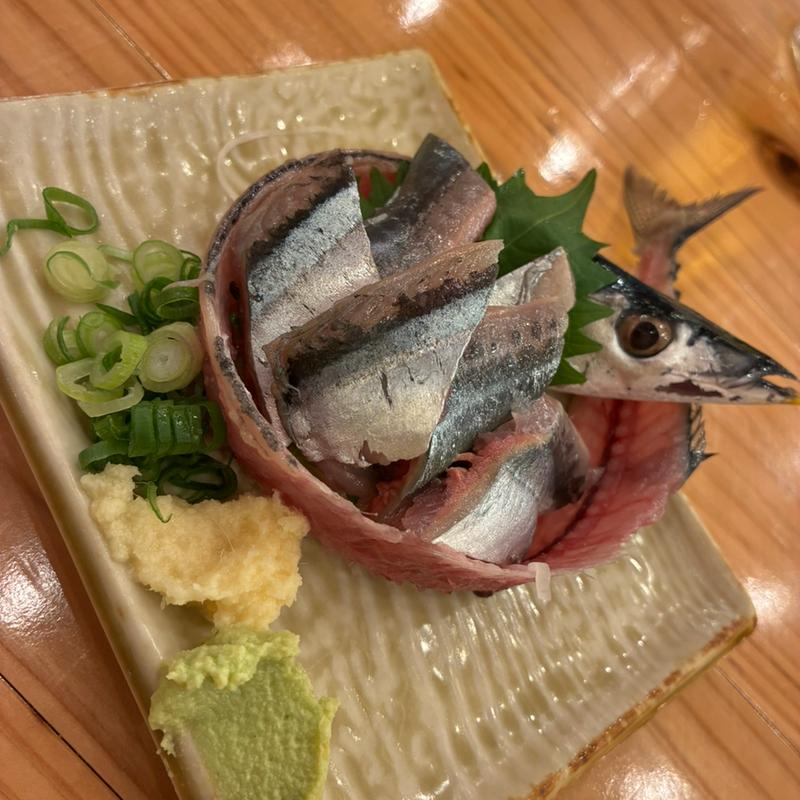 秋刀魚刺身(海鮮屋台おくまん 阪急高槻駅前店)