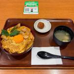 月見炙り焼き親子丼 大盛り