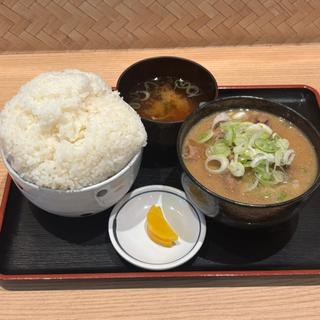 もつ煮込定食(みそ味大盛)ごはん大盛