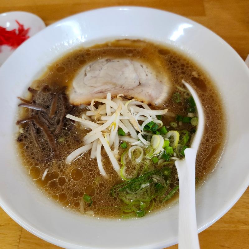 白豚骨ラーメン(味の蔵Koshu)