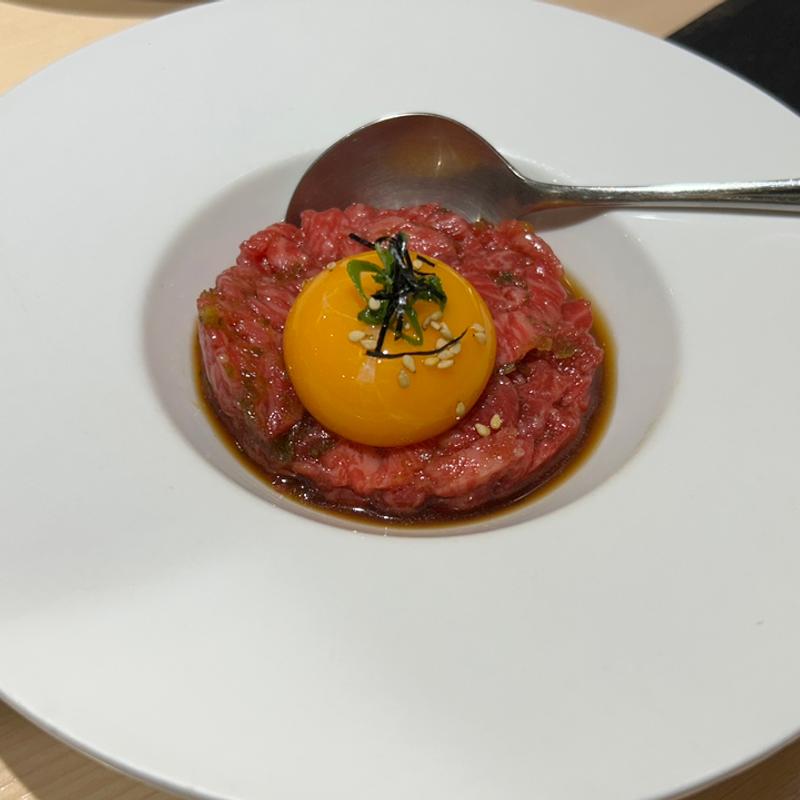 炙りユッケ(焼肉木村)