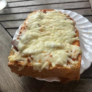 ピザトースト