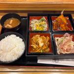 日替わりランチ(まんが喫茶　ログキャビン 岡崎若松店 )