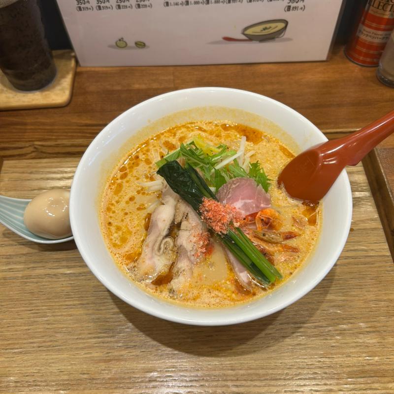 えびみそラーメン➕煮卵(濃厚鶏白湯らーめん 柚葉)
