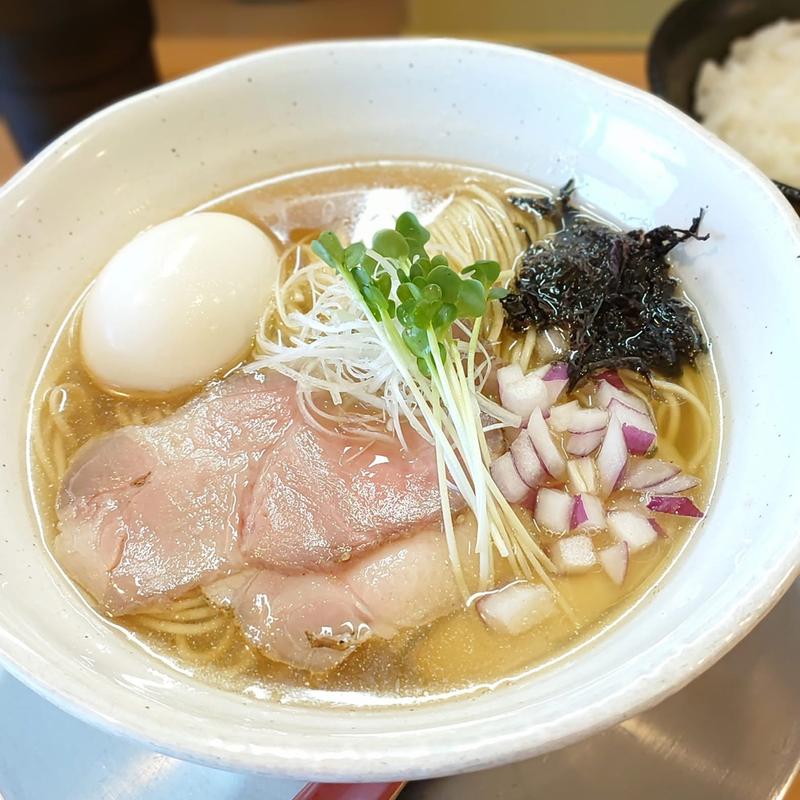 太刀魚煮干しらーめん 玉子(わらび)