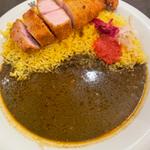 スパイスとんかつカリー(渡邊カリー 梅田本店)