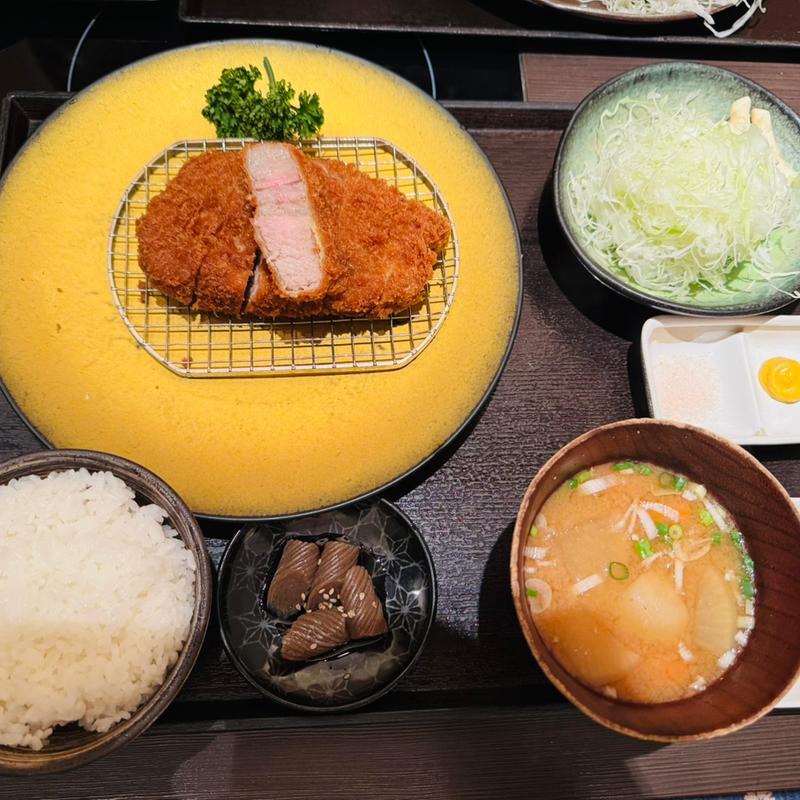 (とんかつ 双葉)