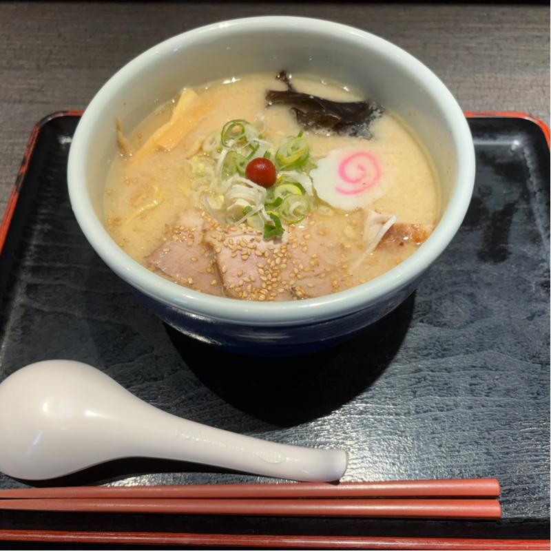 (らーめん山頭火 旭川ラーメン村店 （さんとうか）)